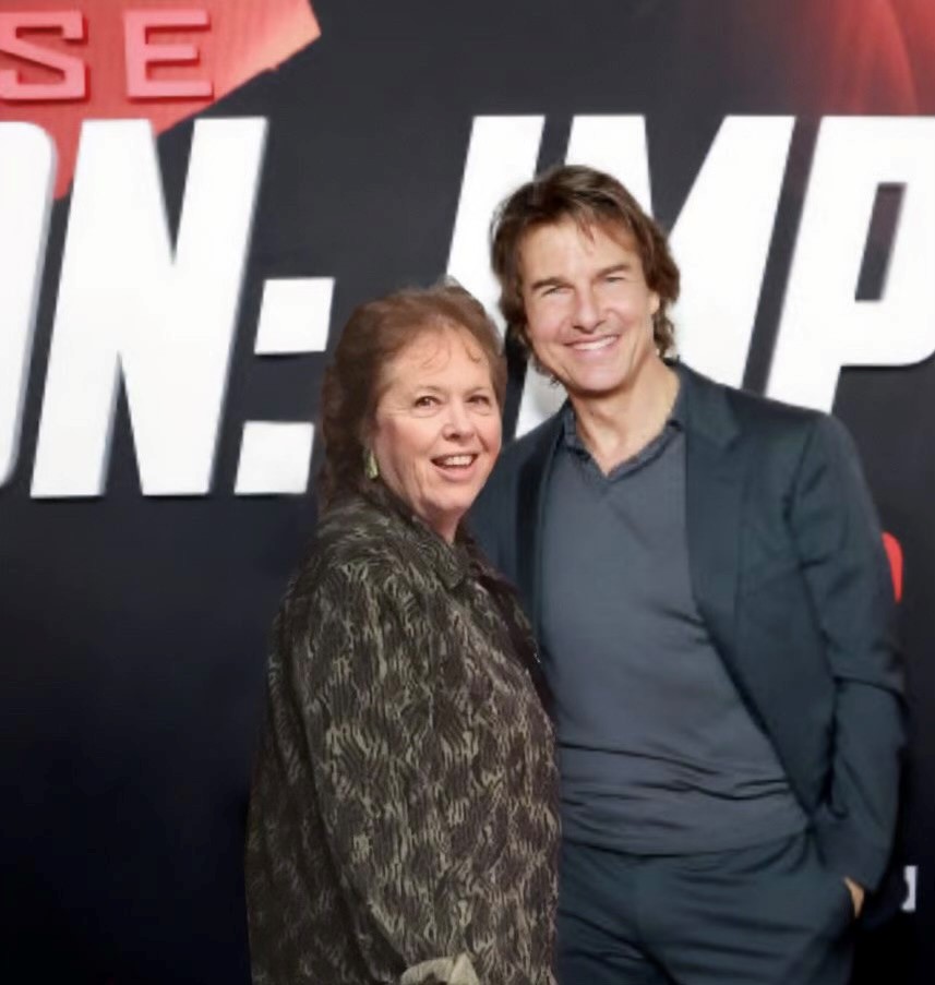 Andrea Sims with Tom Cruise